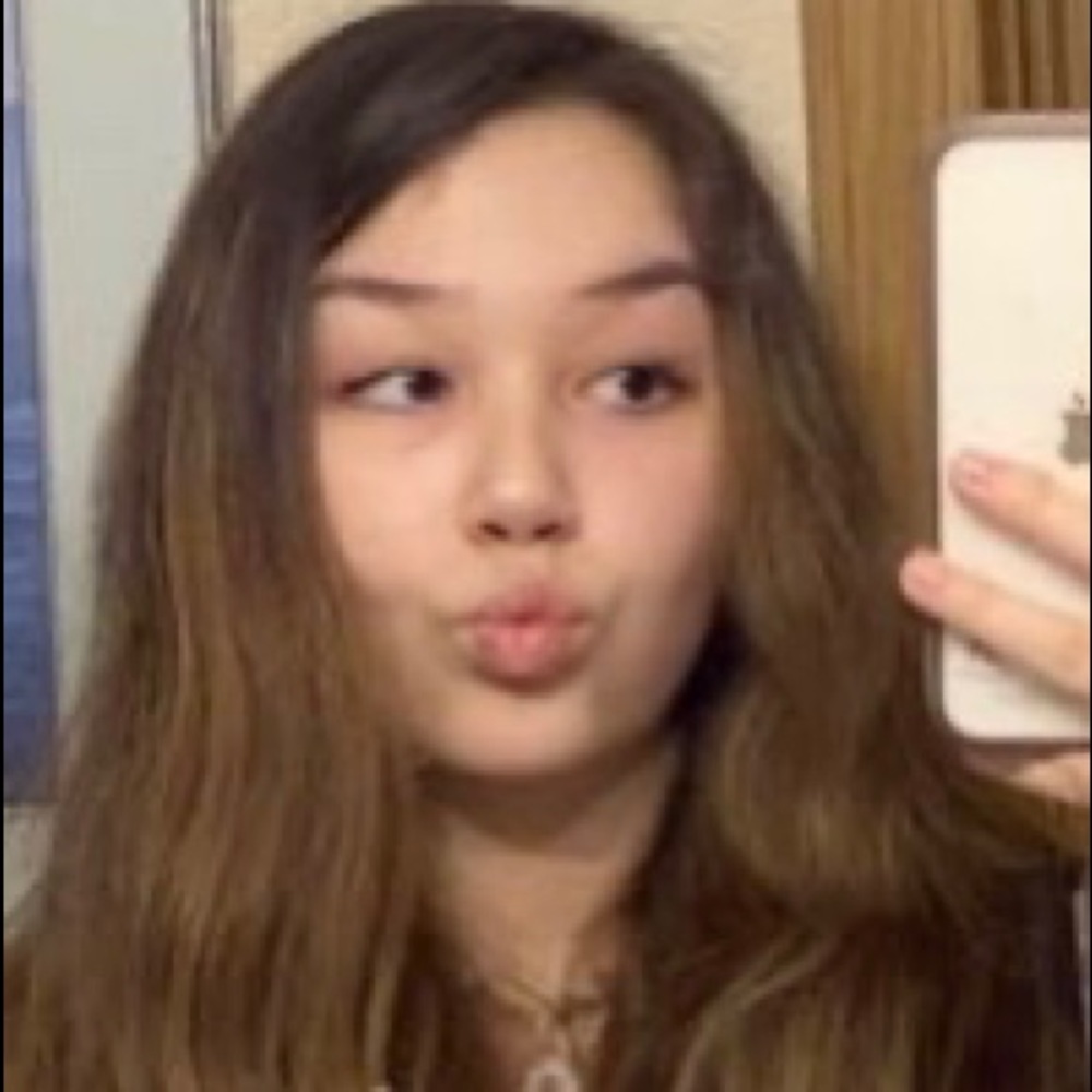 Meet your Posher, Lauren